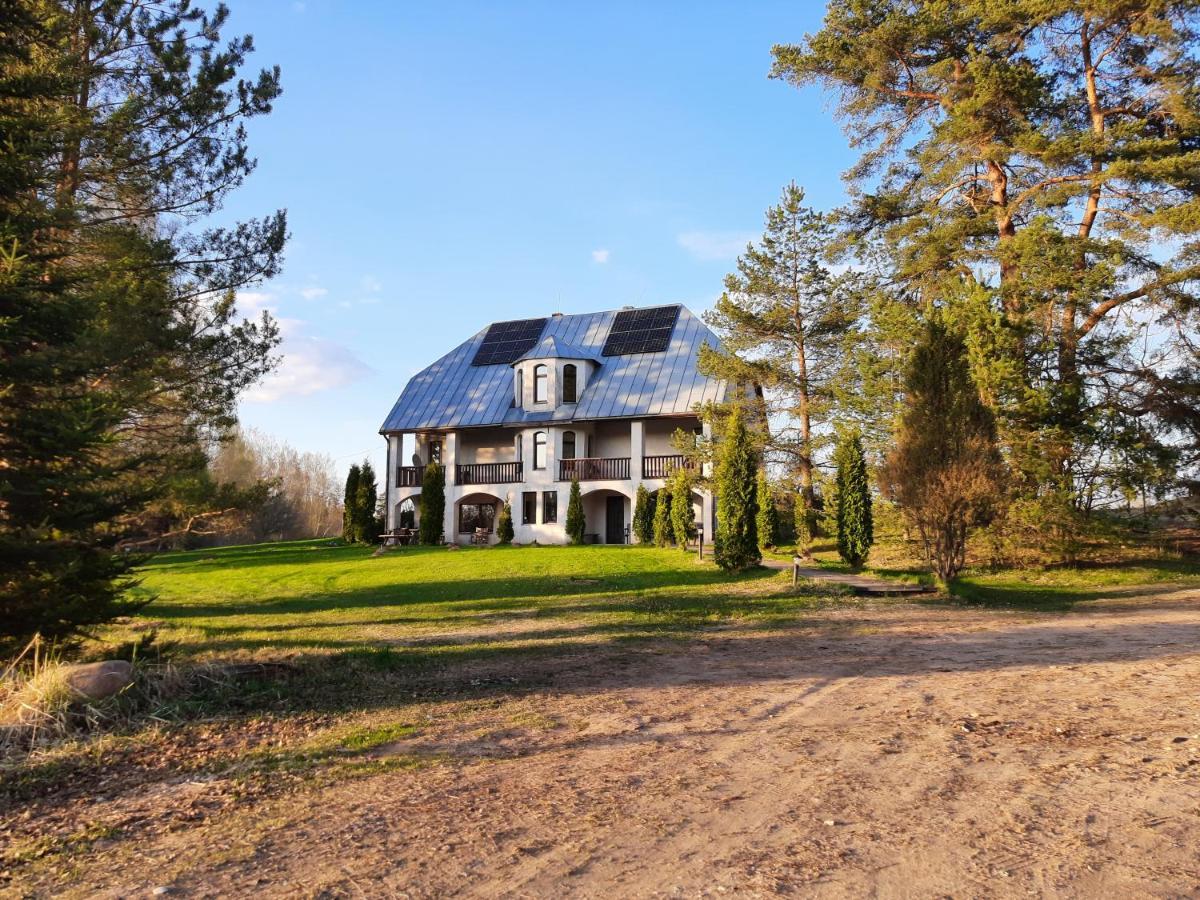 Hotel Ezernieki à Valka Extérieur photo